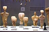 Figurine of the Cycladic type, female figurine of the canonical type. Archanes Fourni, Early Bronze Age, probably 2300   2100 BC. Archaeological Museum of Heraklion, case 18. 